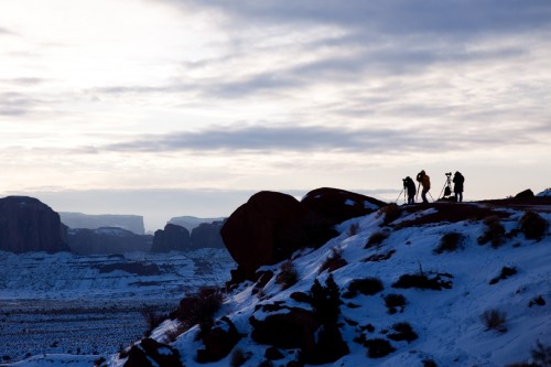 Photographers working in winter at dawn Photographers at Monument Valley 500x333 Monument Valley... In Winter